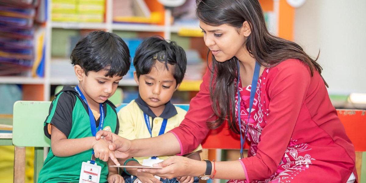 SRI YASHVI E.M SCHOOL